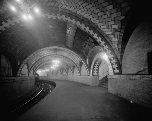 New_York_City_City_Hall_subway_station_HAER_image